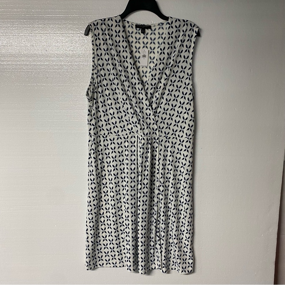Banana Republic Dress Women XL White Blue Geometric Lightweight Empire Waist